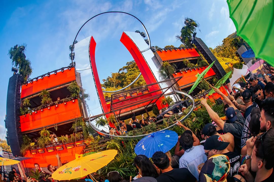 palco dna art car