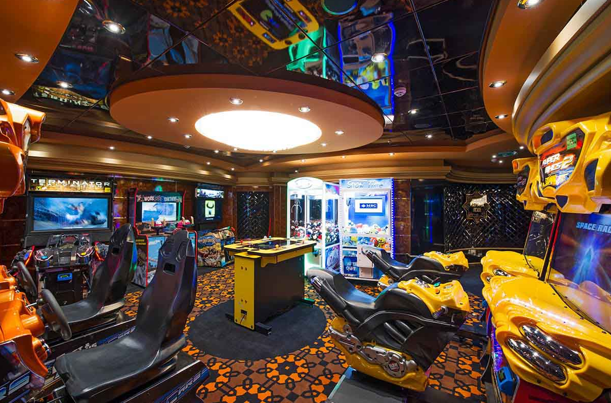 Estrutura MSC Preziosa - área de jogos